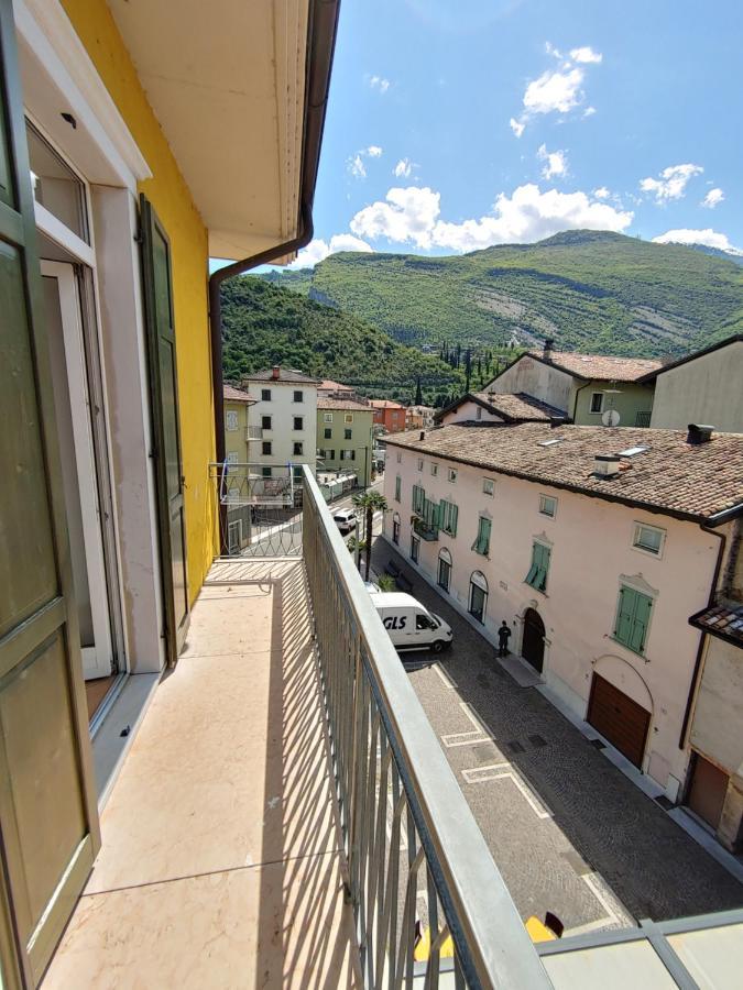 Appartamenti Baia Azzurra 5. Torbole Sul Garda Luaran gambar